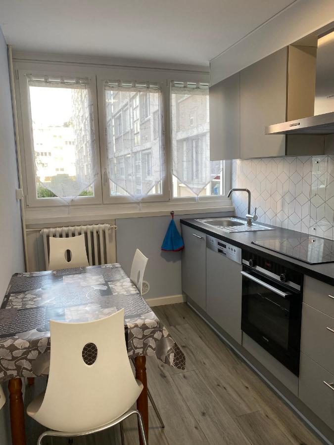 Le Cosy, Appartement Chaleureux 2 Chambres La Talaudiere Екстериор снимка