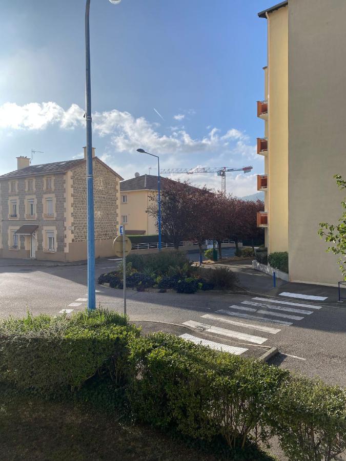 Le Cosy, Appartement Chaleureux 2 Chambres La Talaudiere Екстериор снимка
